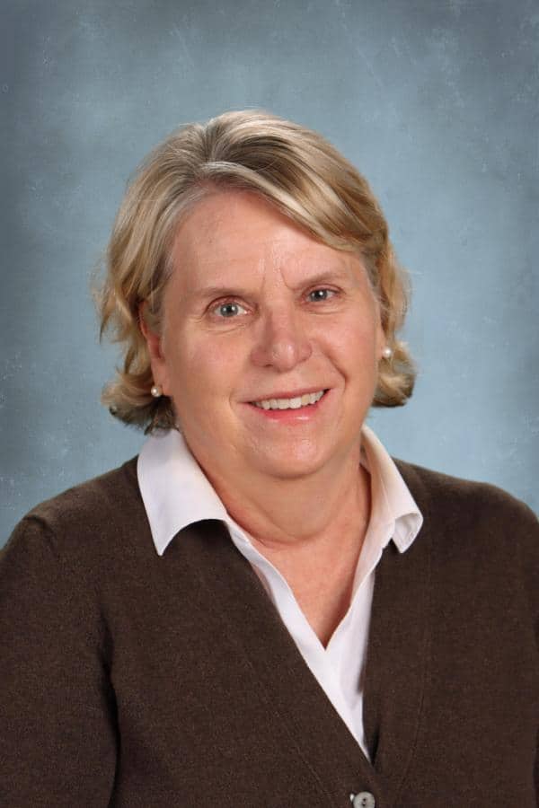 Carolyn Roberts -Grammar School Dean of Redeemer School